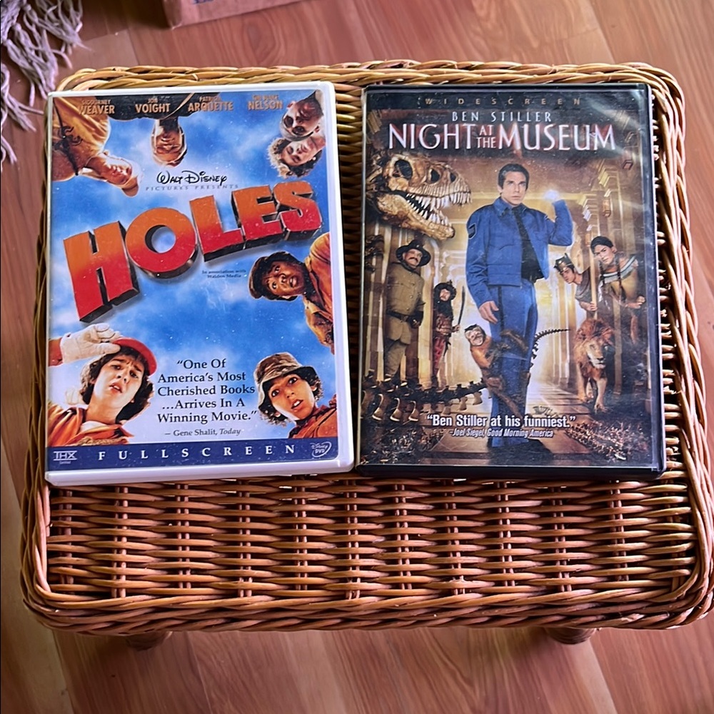 Two DVDs Holes and Night at the Museum